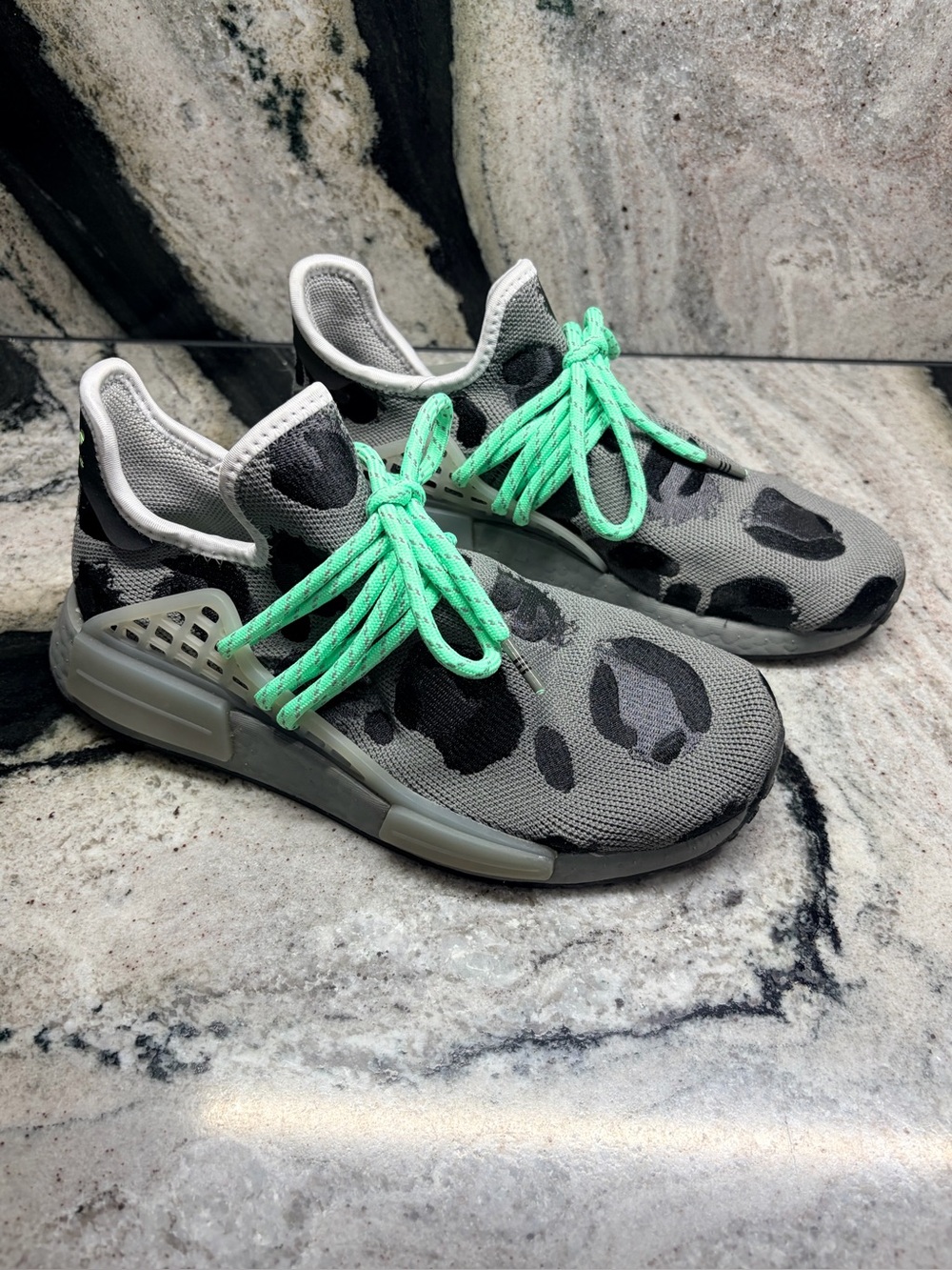 adidas Pharrell Williams Hu NMD Animal Print Grey GY0089 US 5.5